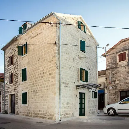 Daire Cozy Seafront Studio Cambi Ii *