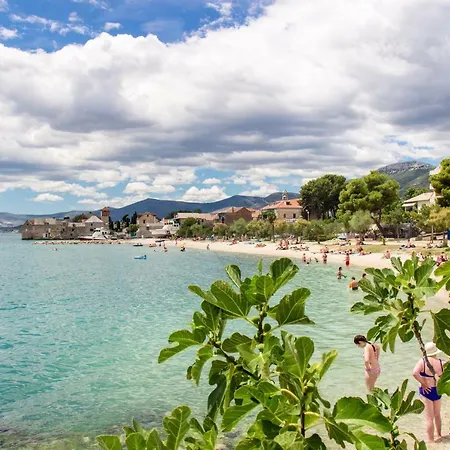 Daire Cozy Seafront Studio Cambi Ii